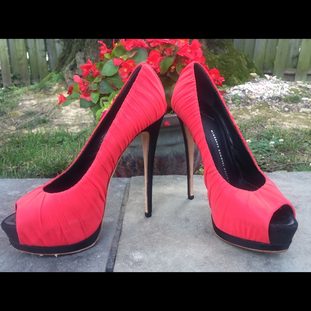 Beautiful Designer Giuseppe Zanoti